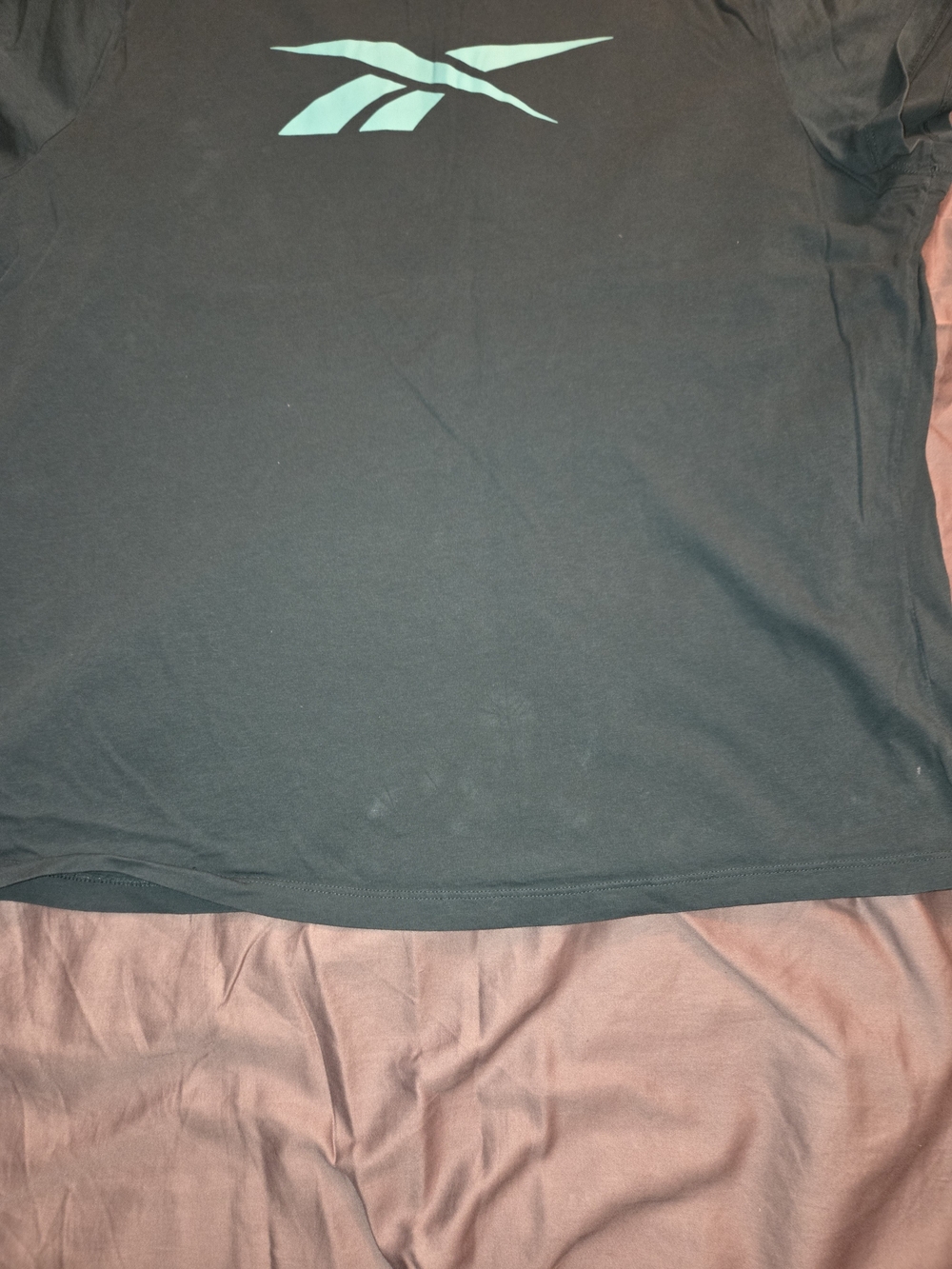Reebok Athletic Short Sleeve T-Shirt in forest green Pre-owned women's XL - Picture 2 of 5